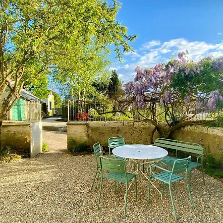בית נופש Charming House In The Loire Valley Castles